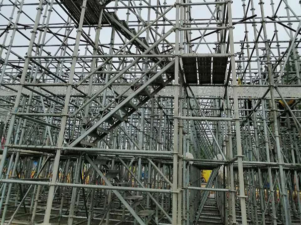 選擇沈陽腳手架租賃公司，為建筑工地添動力，安全高效施工！