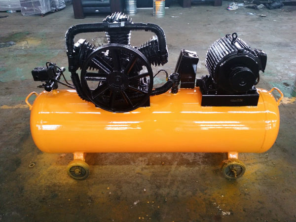 舊設(shè)備噴漆