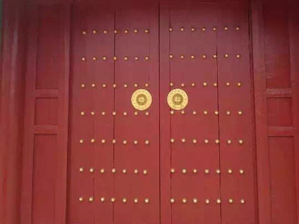 龍泉寺大門翻新